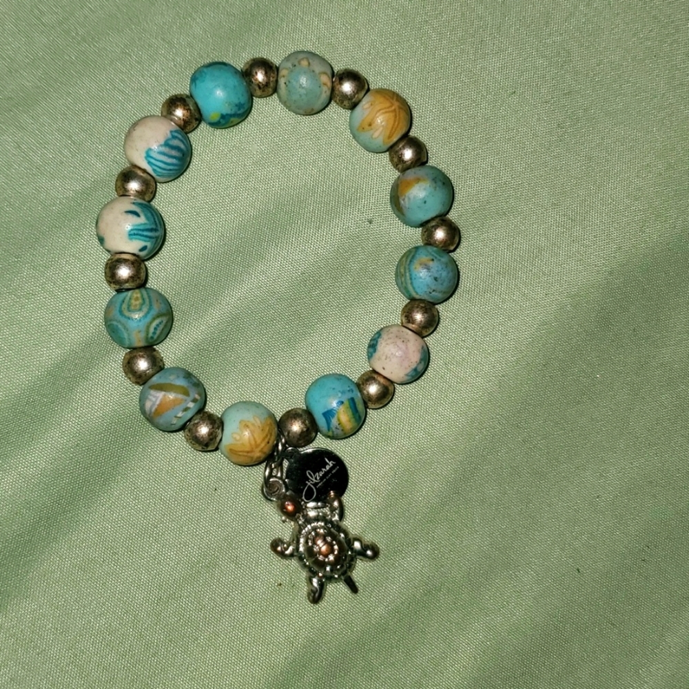 Jilzarah handmade clay turtle bracelet